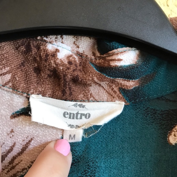 Entro Button Down Floral Shirt - Picture 3 of 6